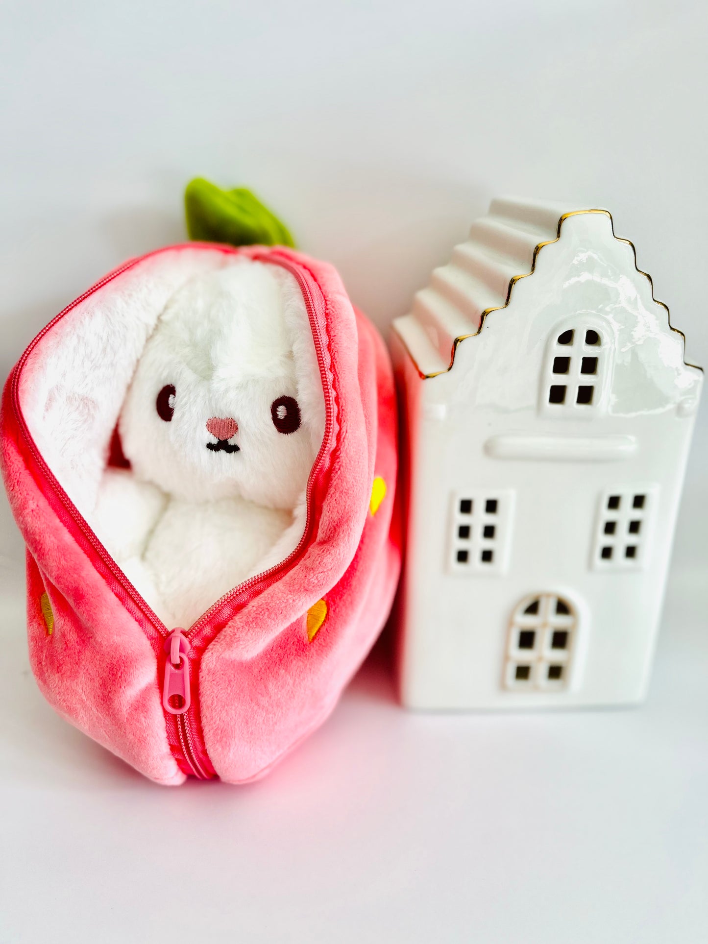 Peluche fraise lapin